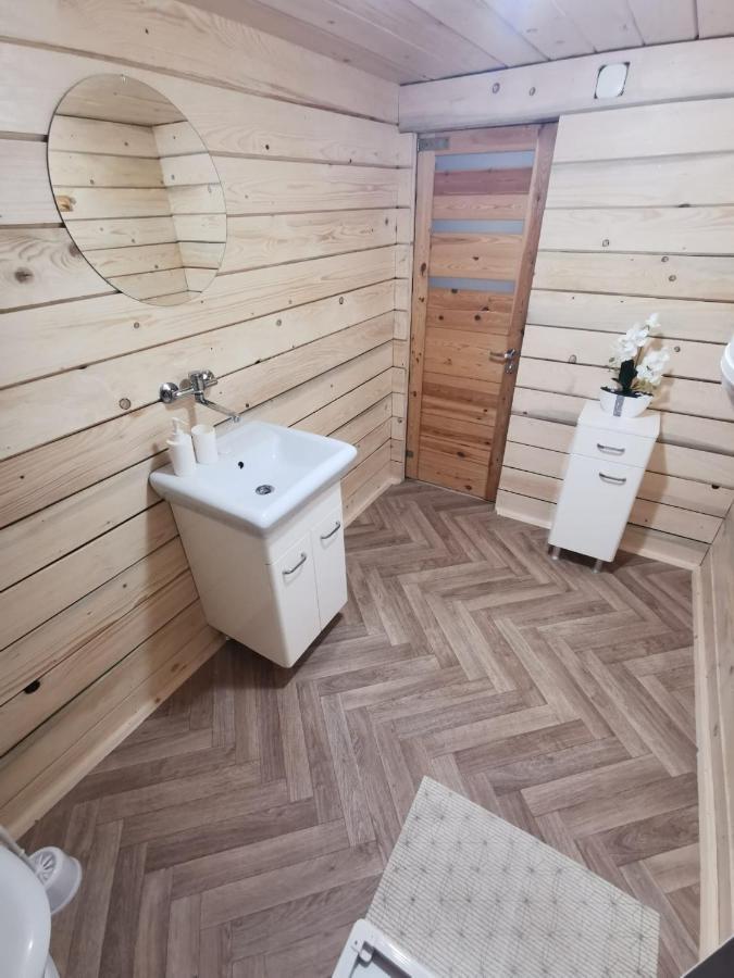 Domek Drewniany Szafran Witów Esterno foto
